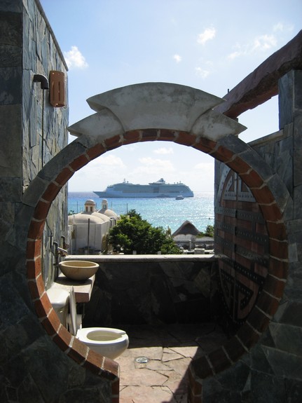 bathroom-with-a-view The most wonderful bathroom in the world!